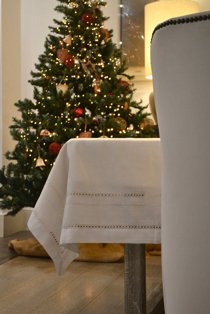 Mantel Vainicas - Bengui's Home