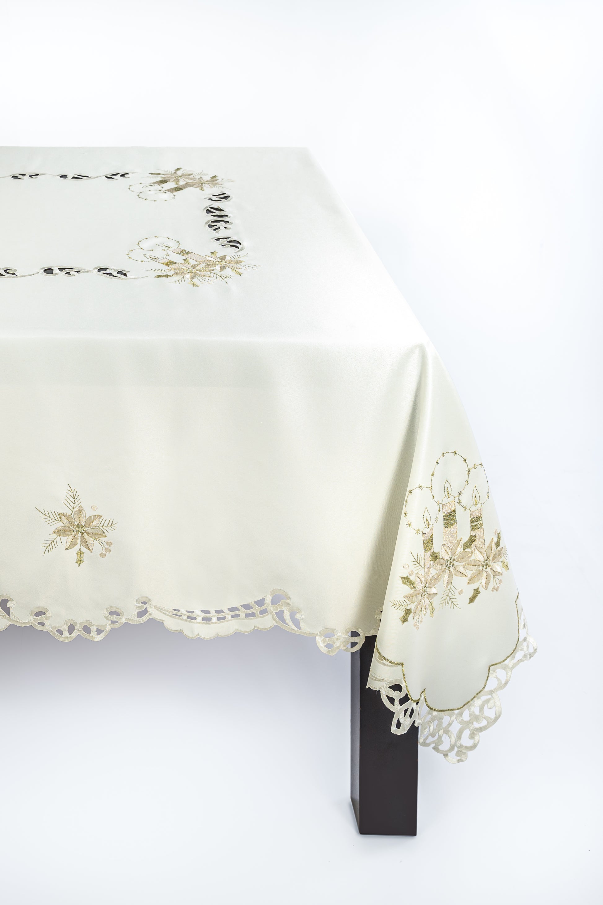 Mantel Grace - Bengui's Home