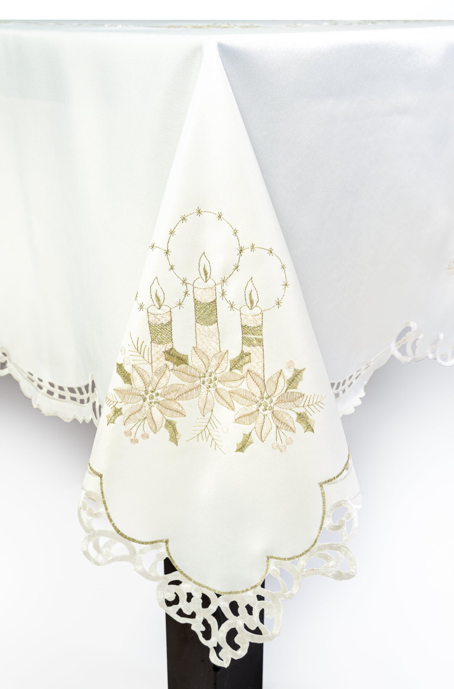 Mantel Grace - Bengui's Home