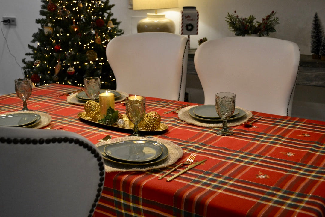 Mantel Rudolph - Bengui's Home