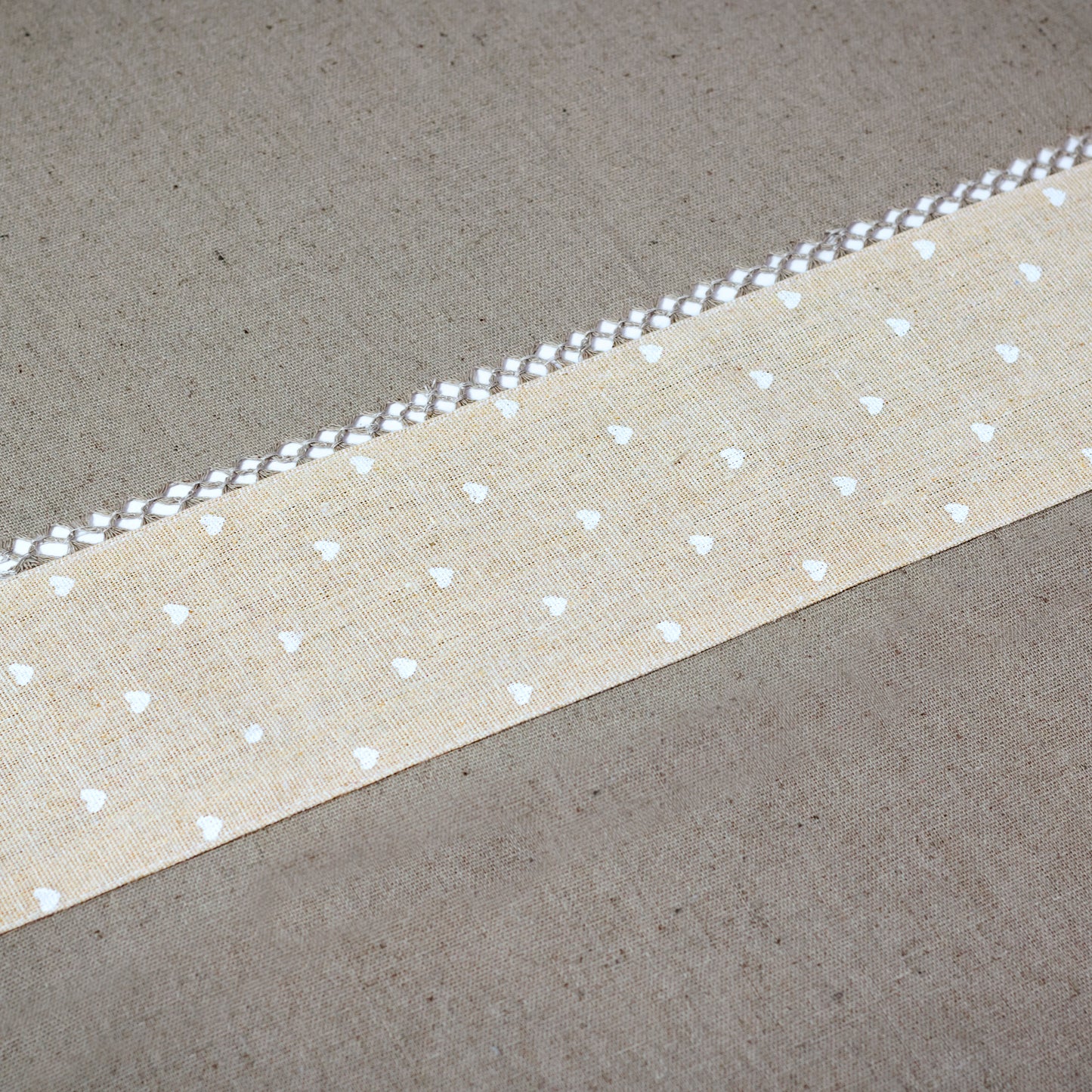 Mantel White - Bengui's Home